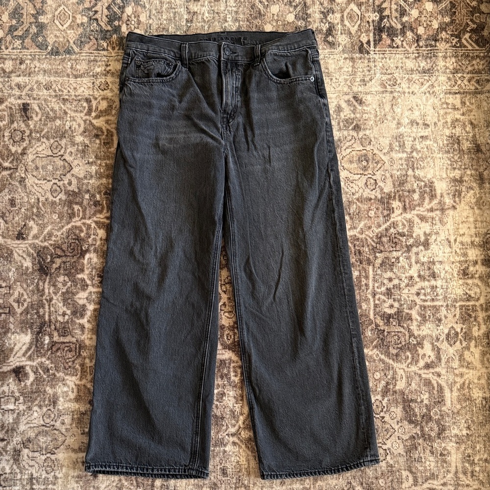 American Eagle Outfitters Women's High-Wasted Stovepipe  Black Jeans
